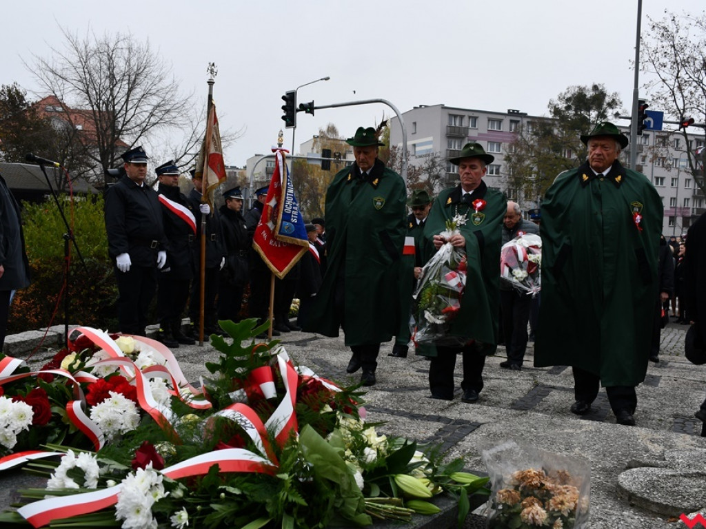 Tłumy wrześnian na ulicach. Świętowaliśmy początek drugiego stulecia niepodległości