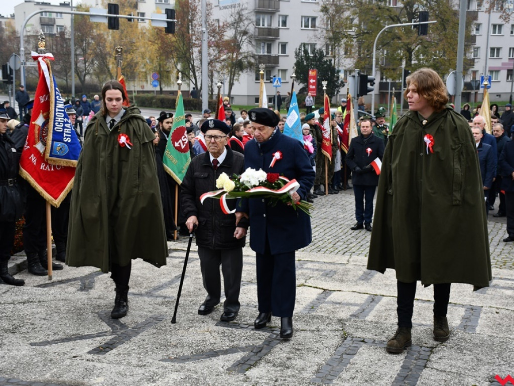 Tłumy wrześnian na ulicach. Świętowaliśmy początek drugiego stulecia niepodległości