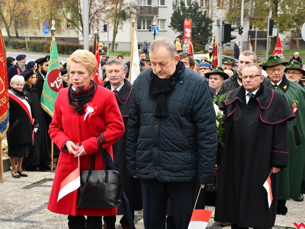 Tłumy wrześnian na ulicach. Świętowaliśmy początek drugiego stulecia niepodległości