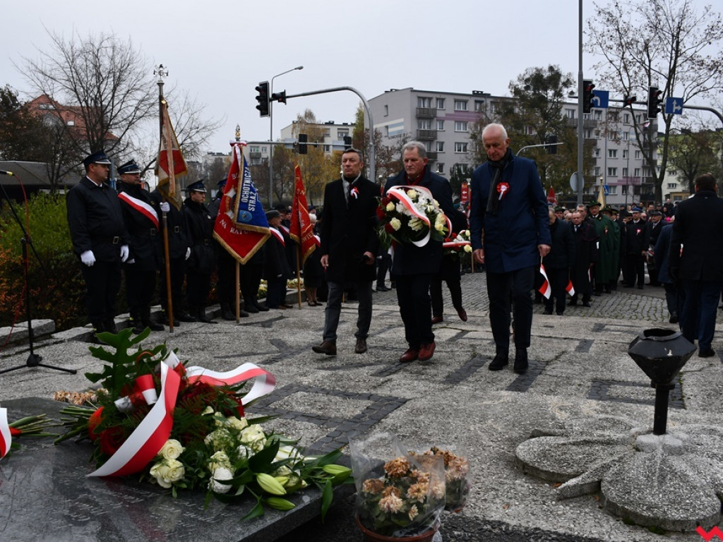 Tłumy wrześnian na ulicach. Świętowaliśmy początek drugiego stulecia niepodległości