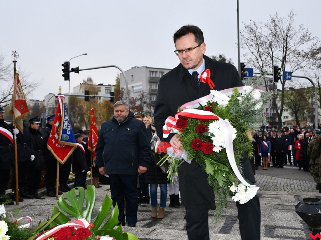 Tłumy wrześnian na ulicach. Świętowaliśmy początek drugiego stulecia niepodległości