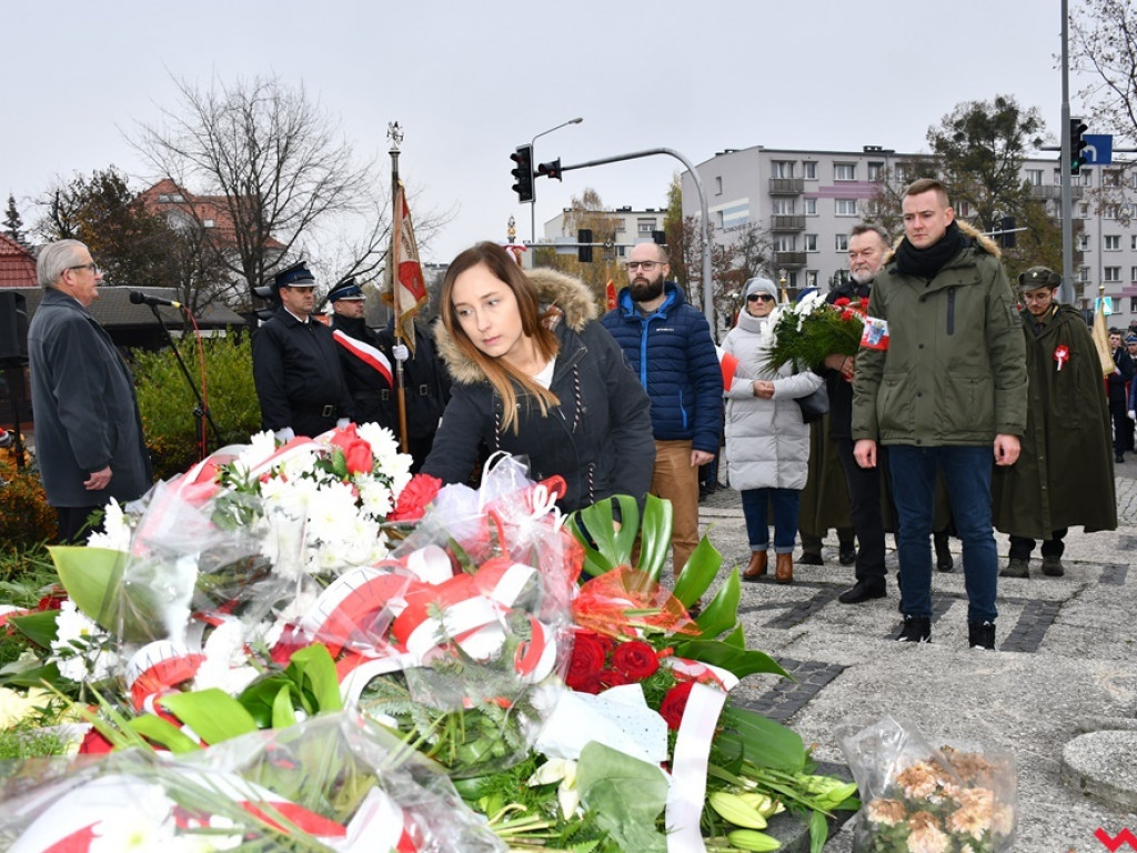 Tłumy wrześnian na ulicach. Świętowaliśmy początek drugiego stulecia niepodległości