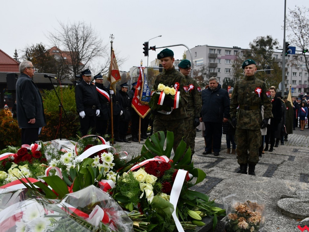 Tłumy wrześnian na ulicach. Świętowaliśmy początek drugiego stulecia niepodległości