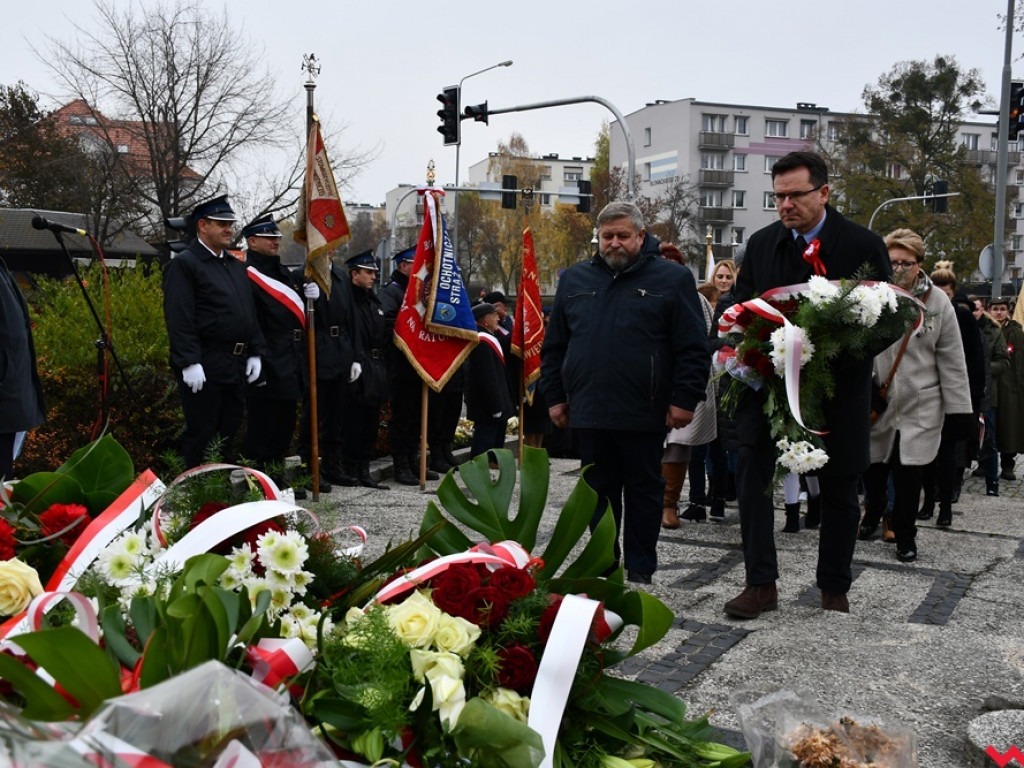 Tłumy wrześnian na ulicach. Świętowaliśmy początek drugiego stulecia niepodległości