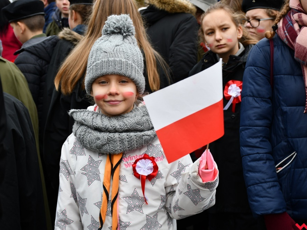 Tłumy wrześnian na ulicach. Świętowaliśmy początek drugiego stulecia niepodległości