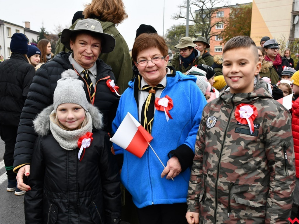 Tłumy wrześnian na ulicach. Świętowaliśmy początek drugiego stulecia niepodległości