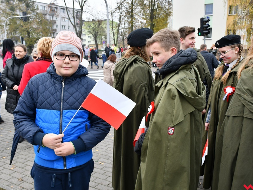 Tłumy wrześnian na ulicach. Świętowaliśmy początek drugiego stulecia niepodległości