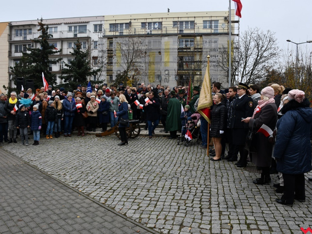 Tłumy wrześnian na ulicach. Świętowaliśmy początek drugiego stulecia niepodległości
