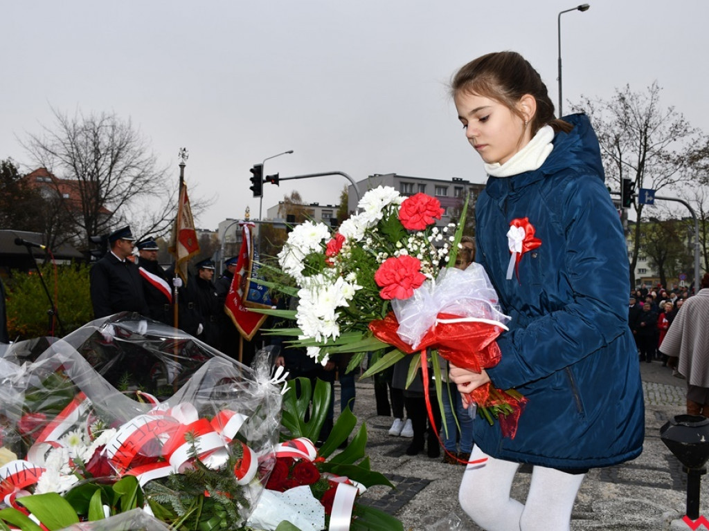 Tłumy wrześnian na ulicach. Świętowaliśmy początek drugiego stulecia niepodległości