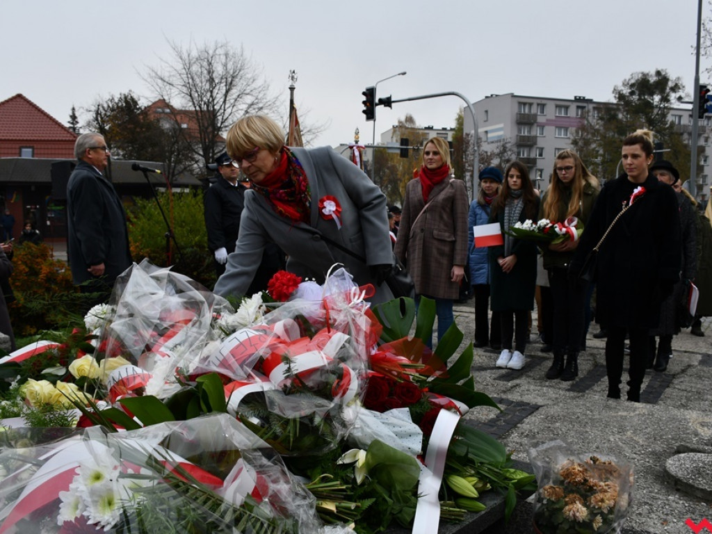 Tłumy wrześnian na ulicach. Świętowaliśmy początek drugiego stulecia niepodległości