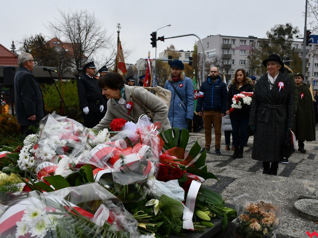 Tłumy wrześnian na ulicach. Świętowaliśmy początek drugiego stulecia niepodległości
