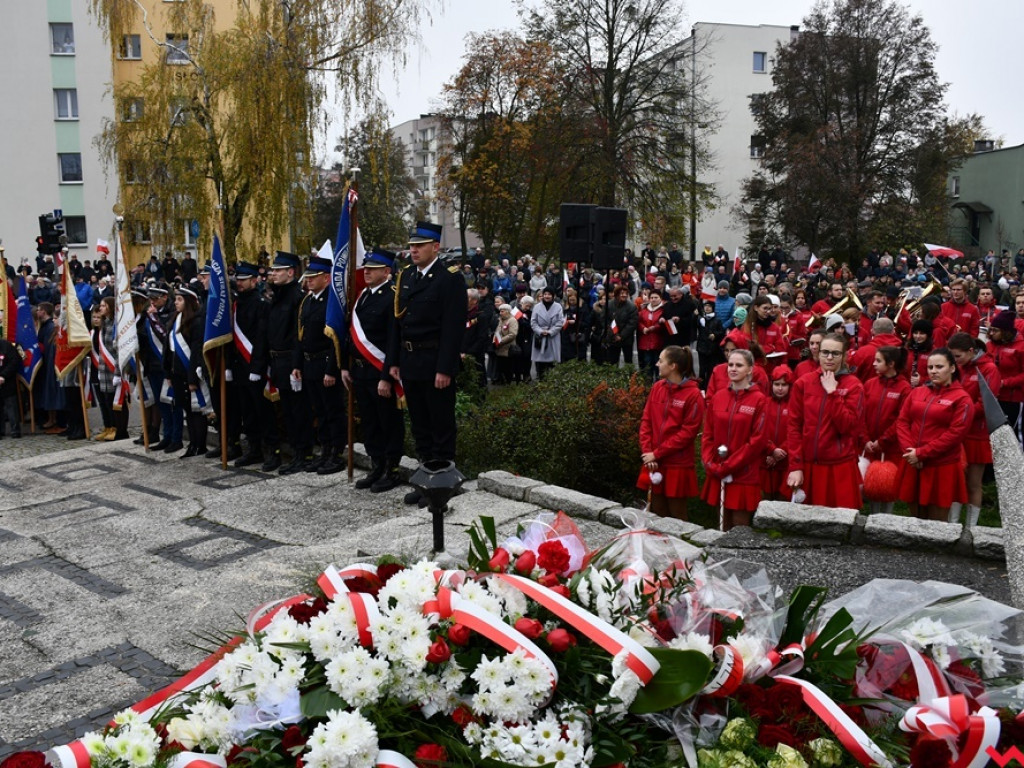 Tłumy wrześnian na ulicach. Świętowaliśmy początek drugiego stulecia niepodległości