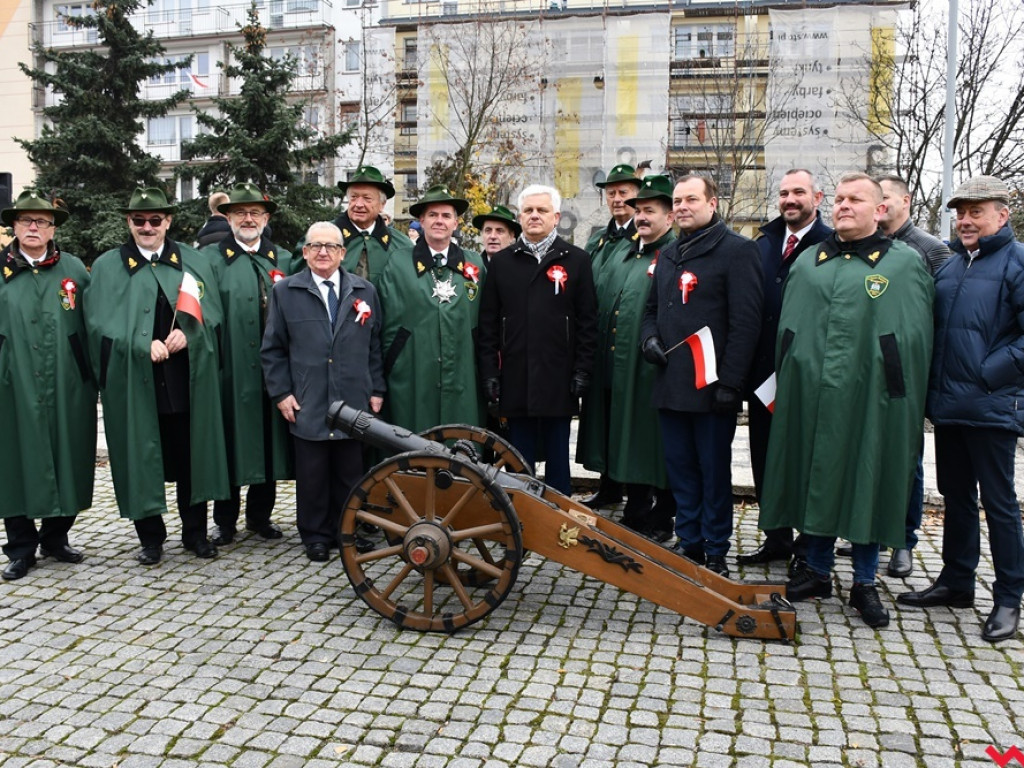 Tłumy wrześnian na ulicach. Świętowaliśmy początek drugiego stulecia niepodległości