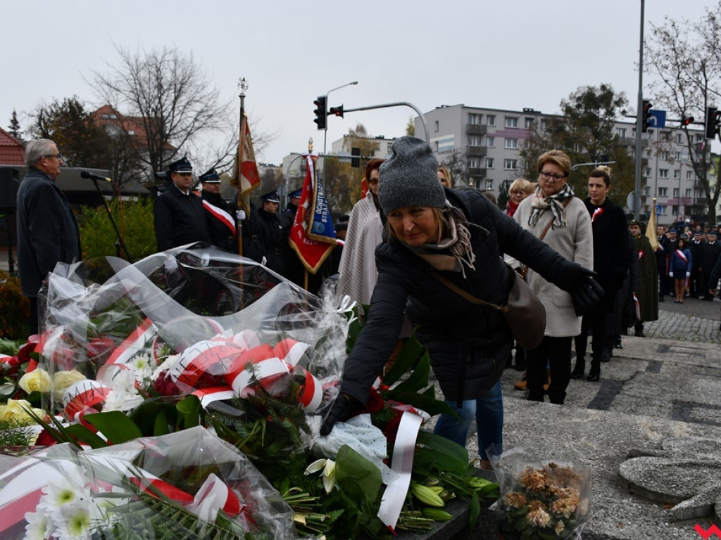 Tłumy wrześnian na ulicach. Świętowaliśmy początek drugiego stulecia niepodległości
