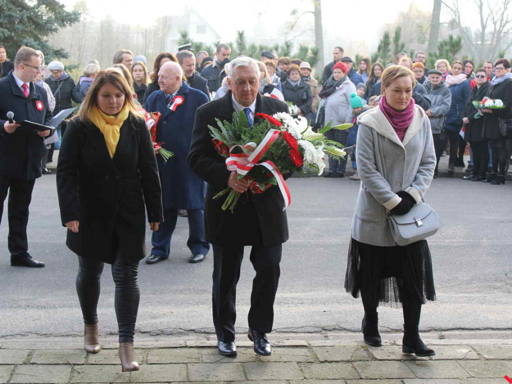 Odsłonięcie tablicy i premiera nowej książki o historii, czyli Święto Niepodległości w Nekli