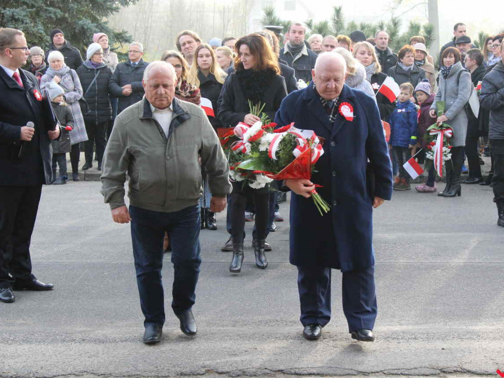Odsłonięcie tablicy i premiera nowej książki o historii, czyli Święto Niepodległości w Nekli