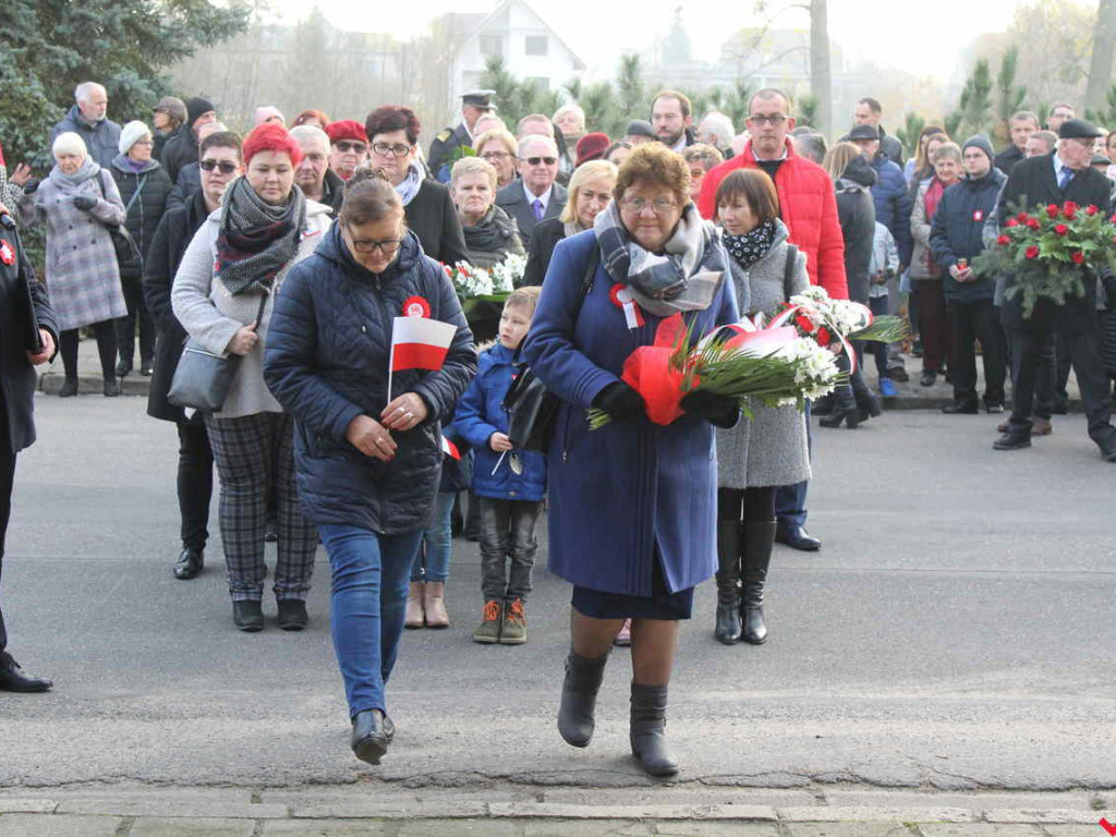 Odsłonięcie tablicy i premiera nowej książki o historii, czyli Święto Niepodległości w Nekli