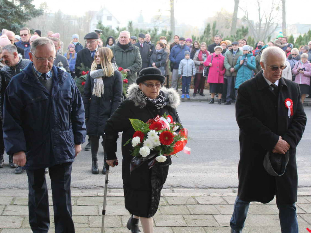 Odsłonięcie tablicy i premiera nowej książki o historii, czyli Święto Niepodległości w Nekli
