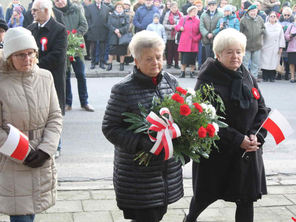 Odsłonięcie tablicy i premiera nowej książki o historii, czyli Święto Niepodległości w Nekli