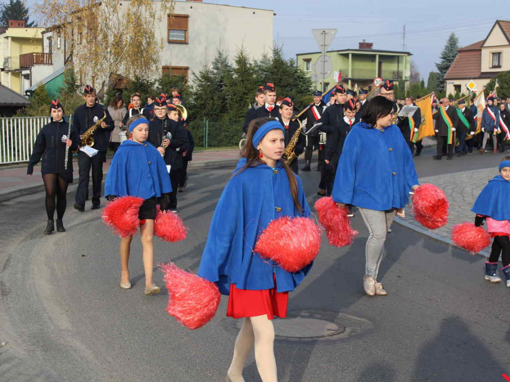 Odsłonięcie tablicy i premiera nowej książki o historii, czyli Święto Niepodległości w Nekli