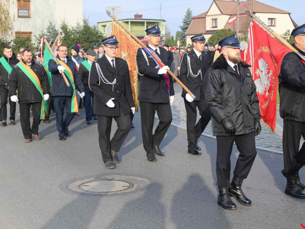Odsłonięcie tablicy i premiera nowej książki o historii, czyli Święto Niepodległości w Nekli