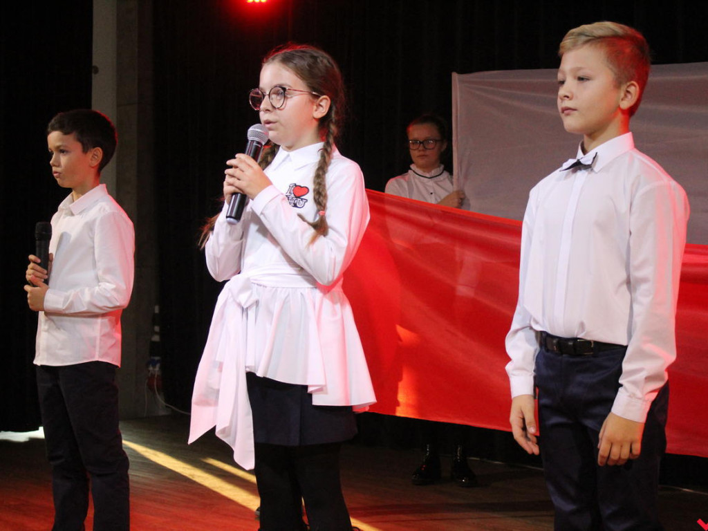 Odsłonięcie tablicy i premiera nowej książki o historii, czyli Święto Niepodległości w Nekli