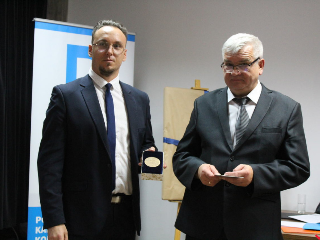 Odsłonięcie tablicy i premiera nowej książki o historii, czyli Święto Niepodległości w Nekli