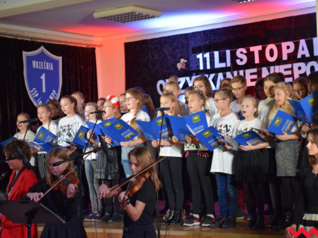 Moc wspólnego śpiewania. Patriotyczny koncert Cameraty znów połączył pokolenia