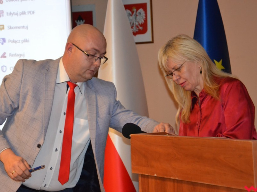 Radni uchwalili wyższe podatki od nieruchomości. Wzrośnie tez podatek rolny