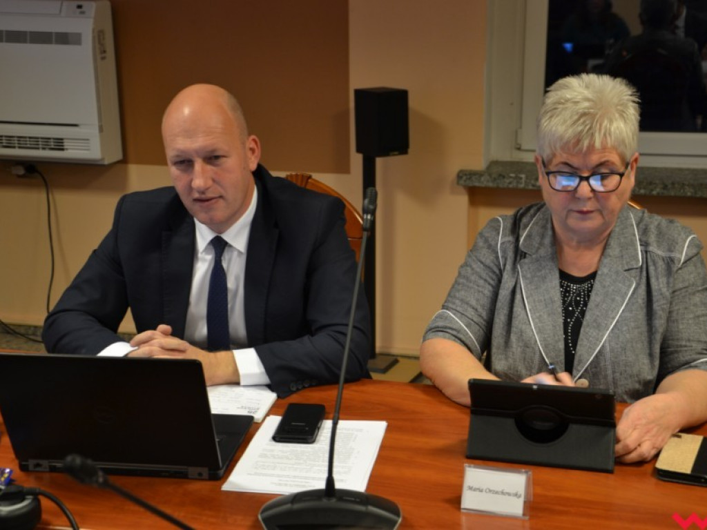 Radni uchwalili wyższe podatki od nieruchomości. Wzrośnie tez podatek rolny