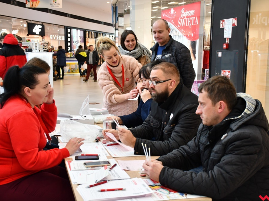 36 osób zadeklarowało chęć pomocy genetycznemu bliźniakowi. Podsumowanie akcji „Do jednej bramki z Zuzą”