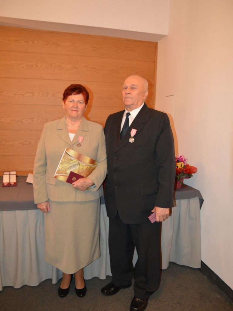 Szesnaście par małżeńskich świętowało złote gody