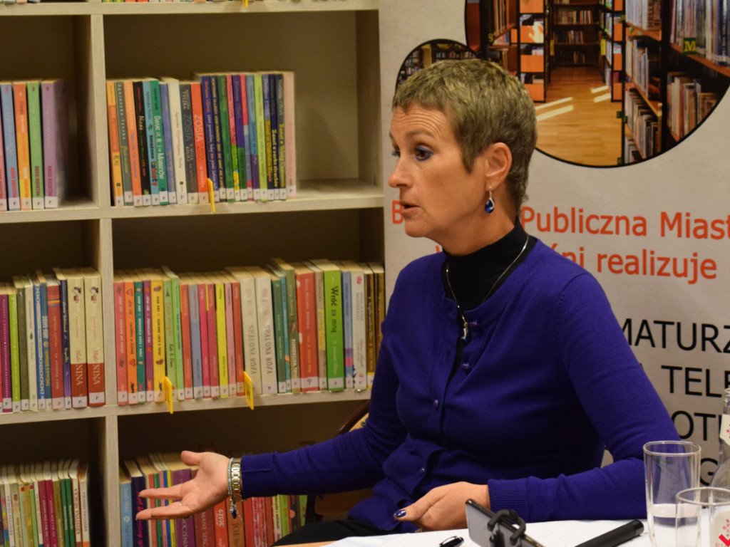 Arabskie opowieści we wrzesińskiej bibliotece. Tanya Valko spotkała się z czytelnikami