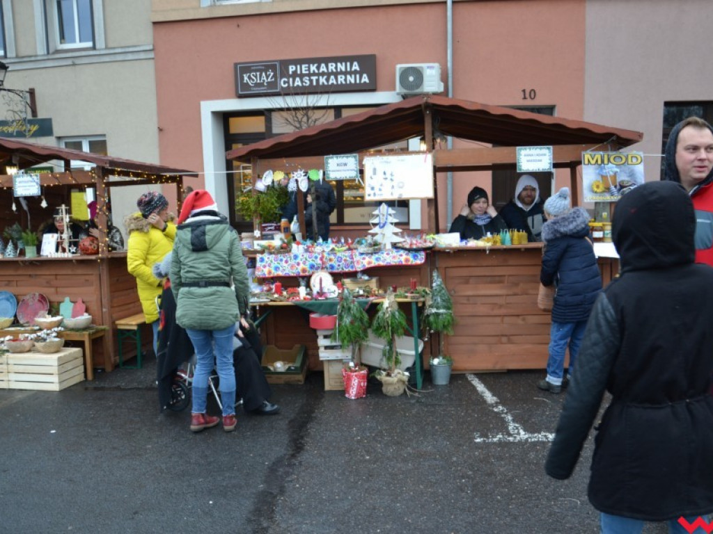 Pierwszy zwiastun świąt. W Miłosławiu odbywa się Jarmark Bożonarodzeniowy