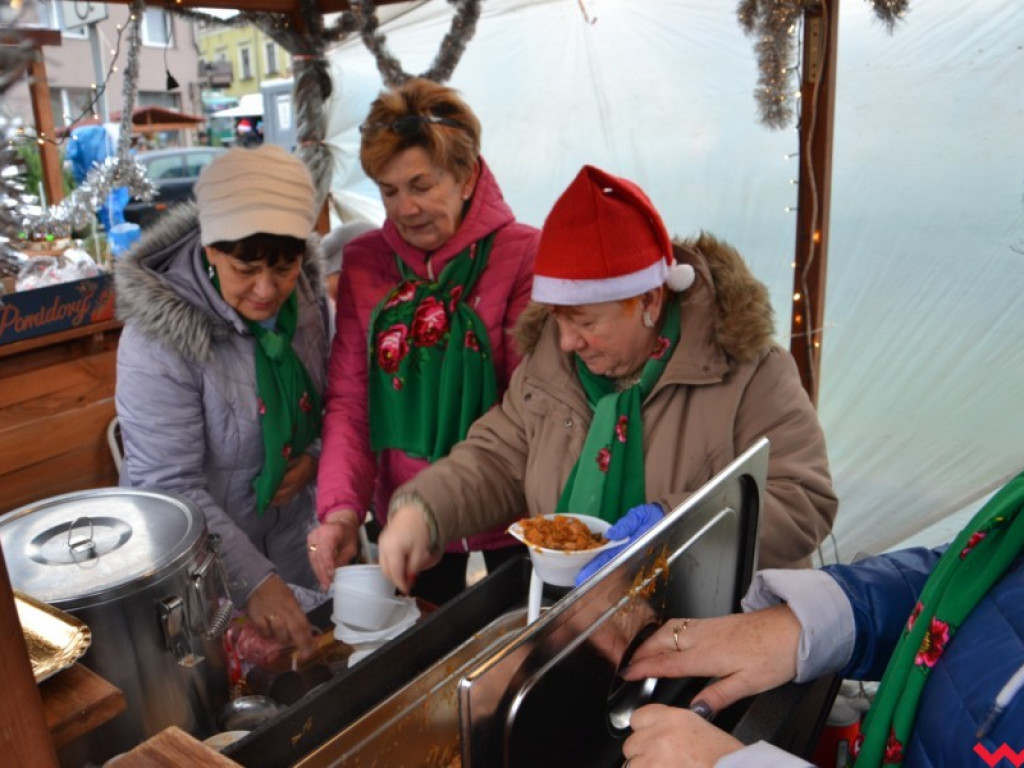 Pierwszy zwiastun świąt. W Miłosławiu odbywa się Jarmark Bożonarodzeniowy