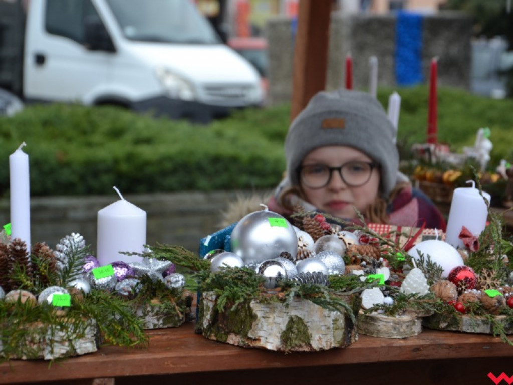 Pierwszy zwiastun świąt. W Miłosławiu odbywa się Jarmark Bożonarodzeniowy