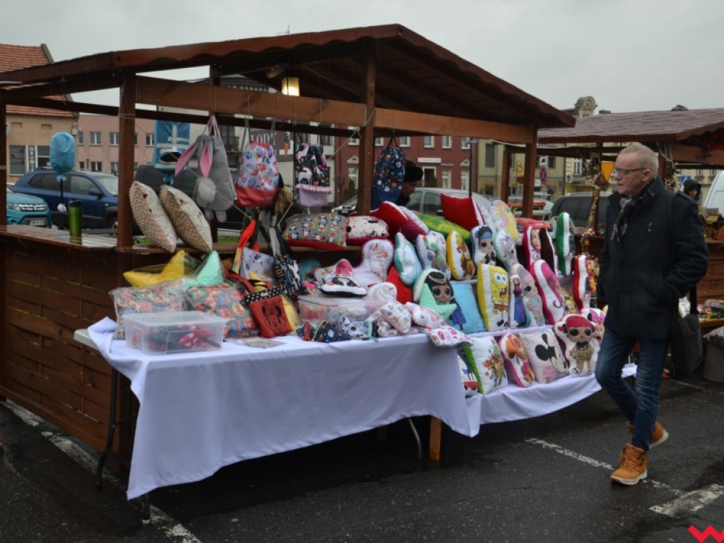 Pierwszy zwiastun świąt. W Miłosławiu odbywa się Jarmark Bożonarodzeniowy