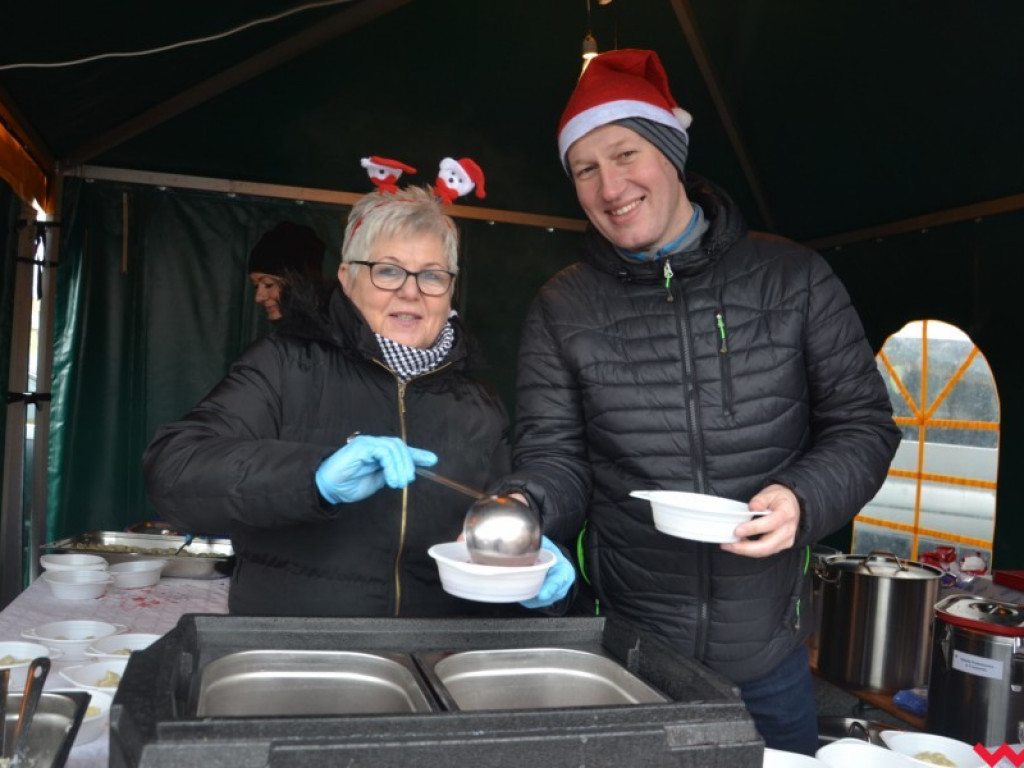Pierwszy zwiastun świąt. W Miłosławiu odbywa się Jarmark Bożonarodzeniowy