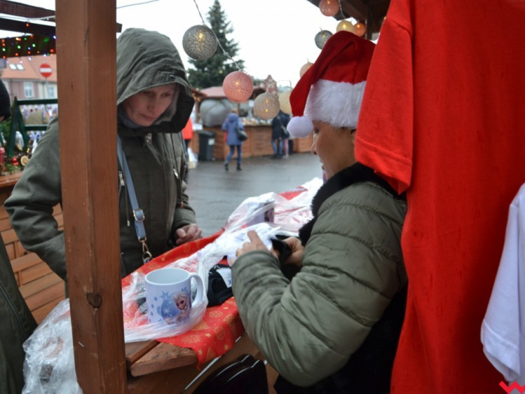Pierwszy zwiastun świąt. W Miłosławiu odbywa się Jarmark Bożonarodzeniowy