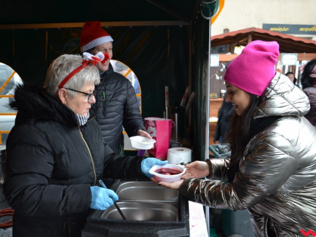 Pierwszy zwiastun świąt. W Miłosławiu odbywa się Jarmark Bożonarodzeniowy