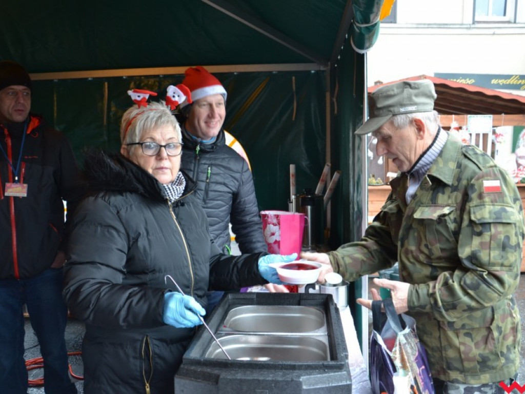 Pierwszy zwiastun świąt. W Miłosławiu odbywa się Jarmark Bożonarodzeniowy
