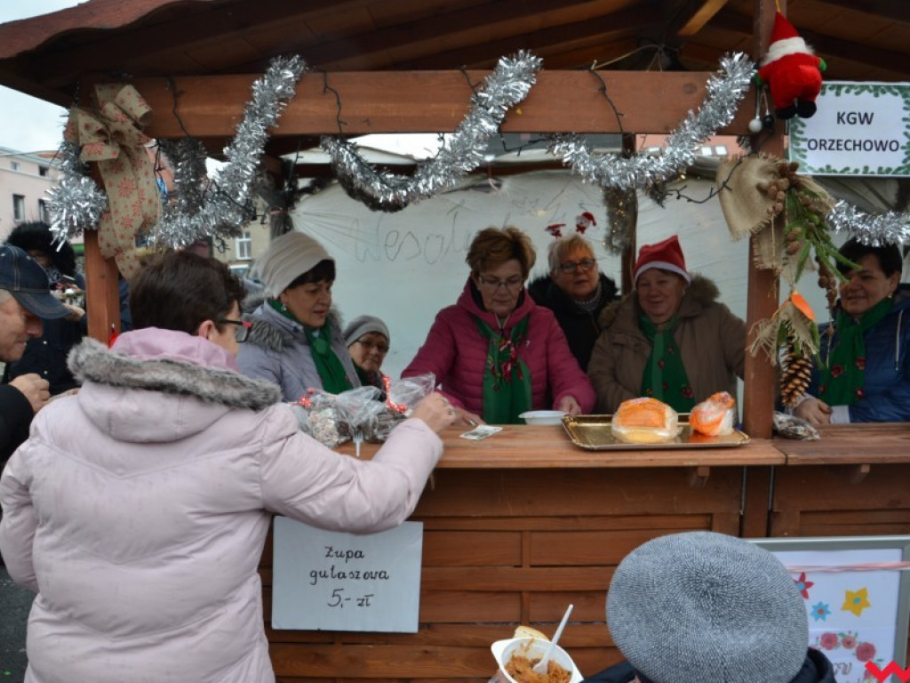 Pierwszy zwiastun świąt. W Miłosławiu odbywa się Jarmark Bożonarodzeniowy