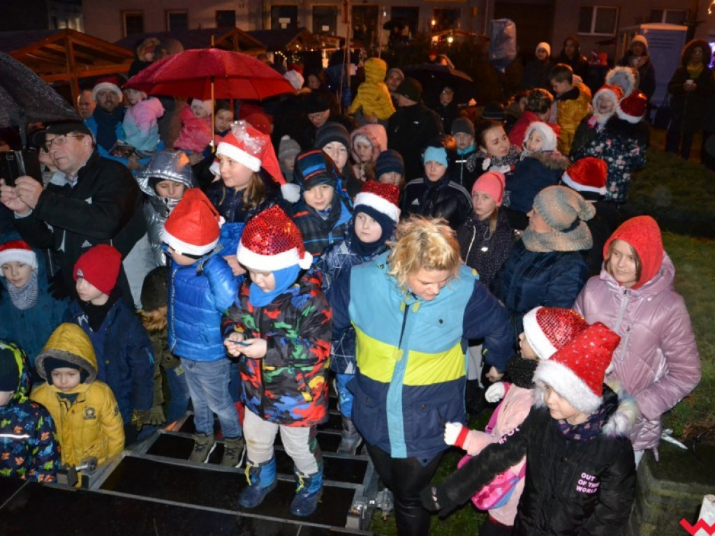Bajkowe Mikołajki w Miłosławiu. Radości i uśmiechu dzieci nie było końca