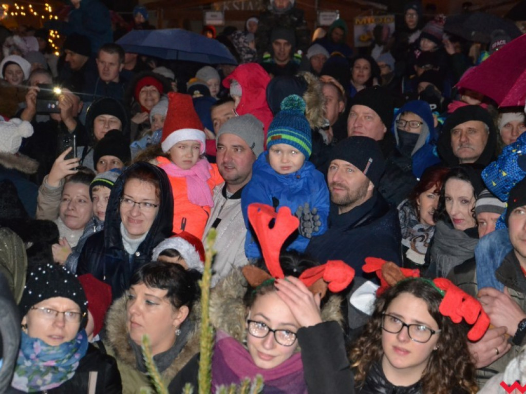 Bajkowe Mikołajki w Miłosławiu. Radości i uśmiechu dzieci nie było końca