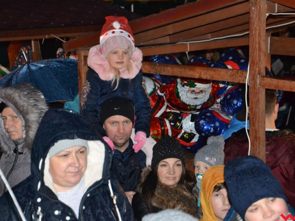 Bajkowe Mikołajki w Miłosławiu. Radości i uśmiechu dzieci nie było końca