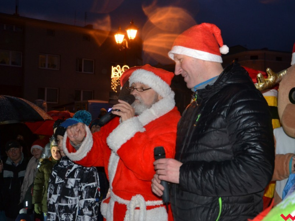Bajkowe Mikołajki w Miłosławiu. Radości i uśmiechu dzieci nie było końca