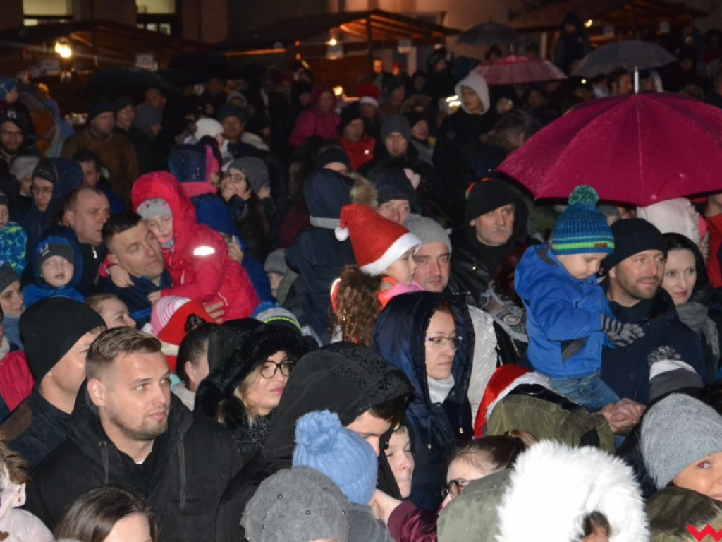 Bajkowe Mikołajki w Miłosławiu. Radości i uśmiechu dzieci nie było końca