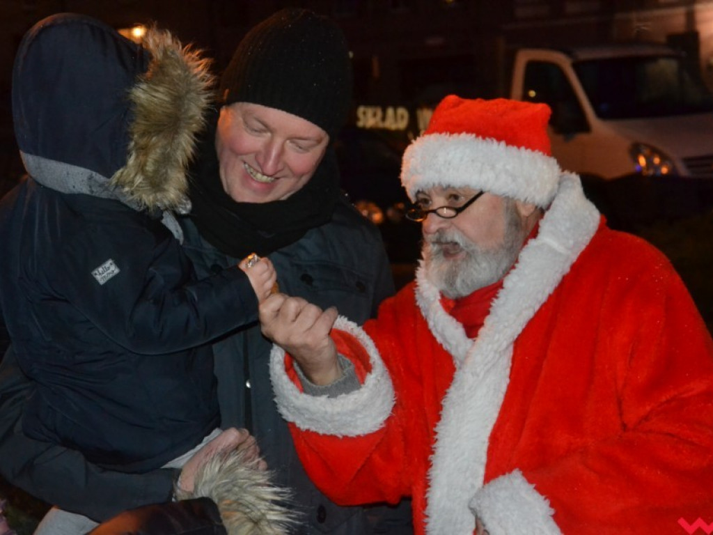 Bajkowe Mikołajki w Miłosławiu. Radości i uśmiechu dzieci nie było końca