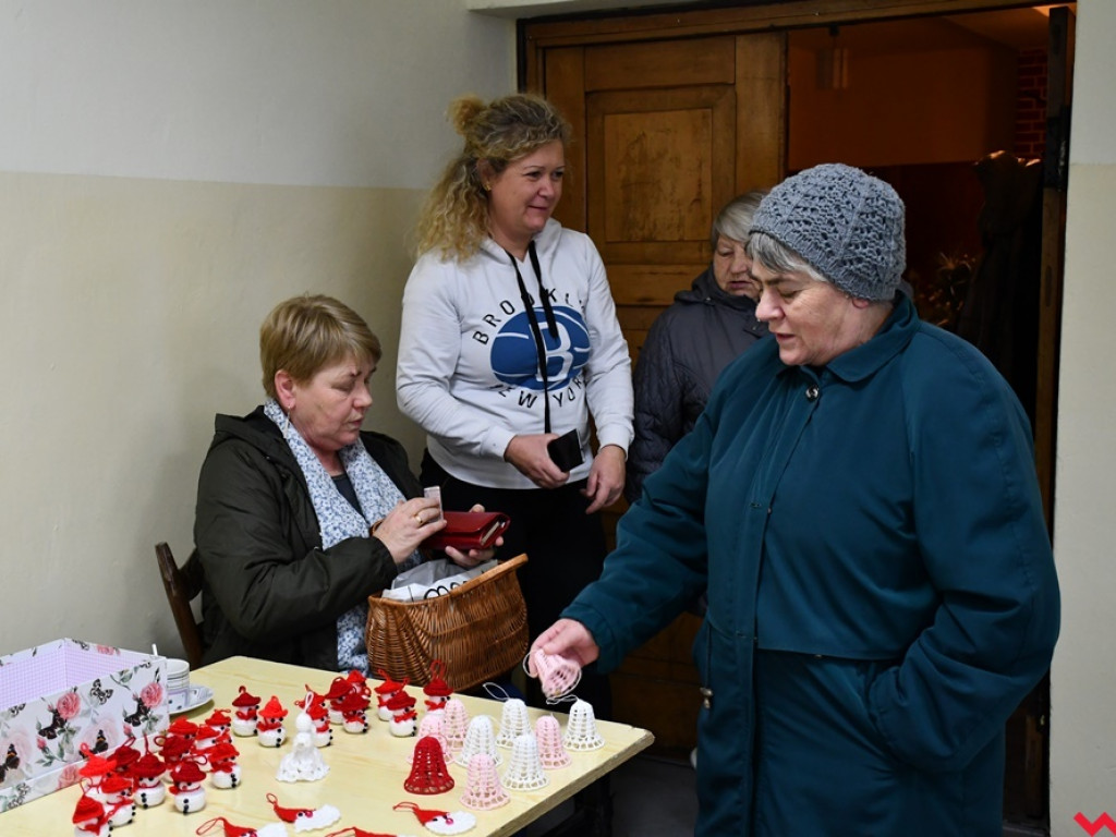Pierwszy taki kiermasz. Gospodynie z Sokołowa zaktywizowały mieszkanców okolicy
