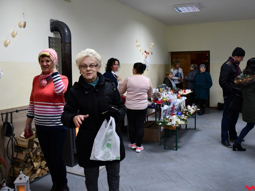 Pierwszy taki kiermasz. Gospodynie z Sokołowa zaktywizowały mieszkanców okolicy